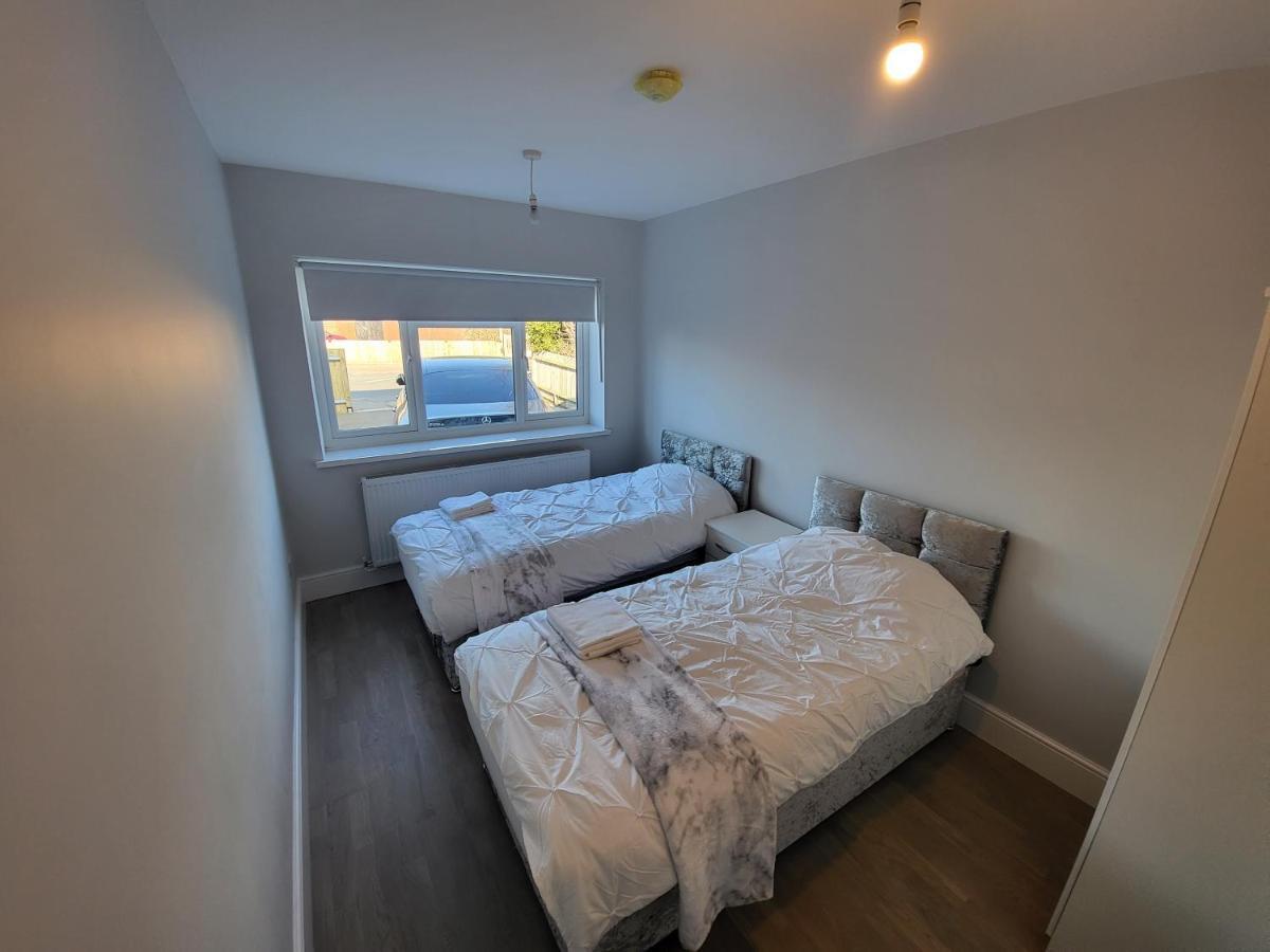 High Spec Large 6 Bedroom House! Kingston upon Thames (Greater London)