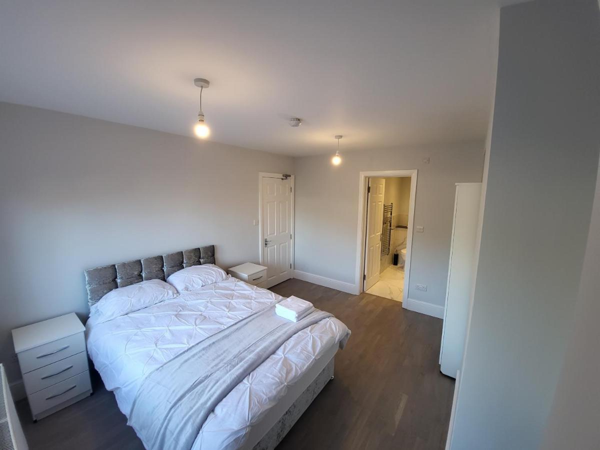 High Spec Large 6 Bedroom House! *